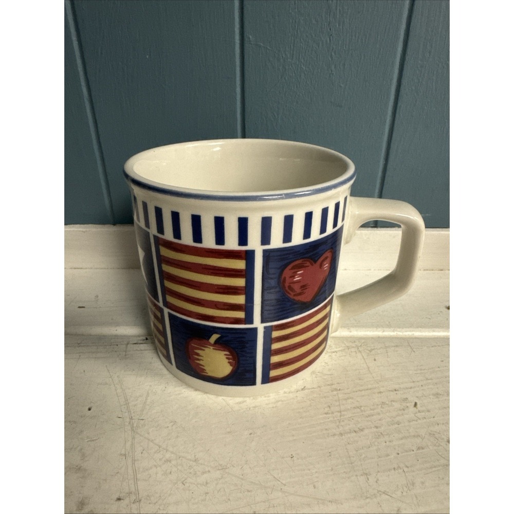 TIENSHAN Stoneware AMERICANA Mug STARS STRIPES APPLES HEARTS EUC